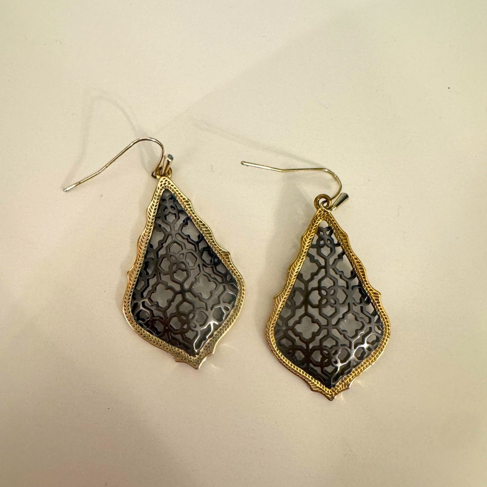 Kendra Scott Addie Drop Earrings in Gold/Rhodium